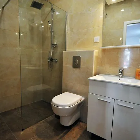 Apartman 2 아파트
