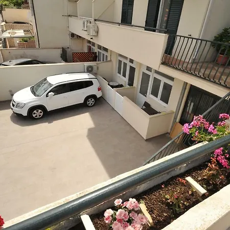 Apartman 2 Appartement
